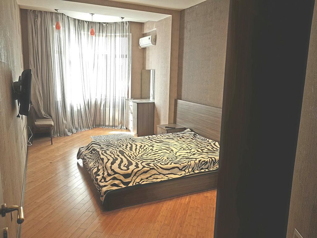 Apartment On Mirqasimov St.29 Baku Kültér fotó