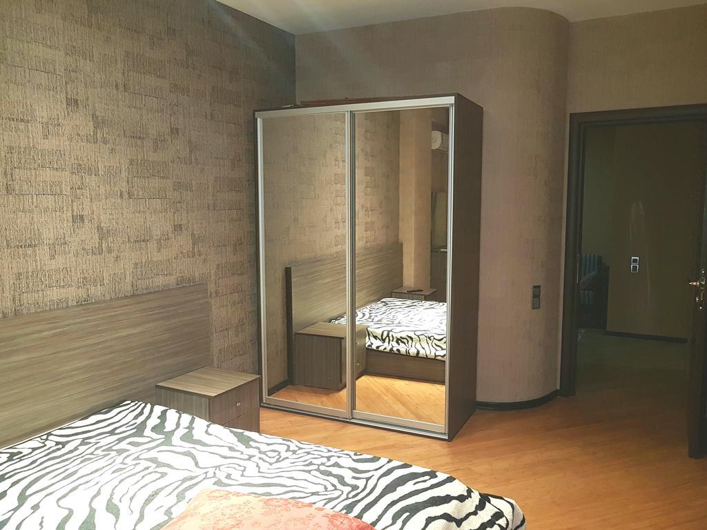 Apartment On Mirqasimov St.29 Baku Kültér fotó